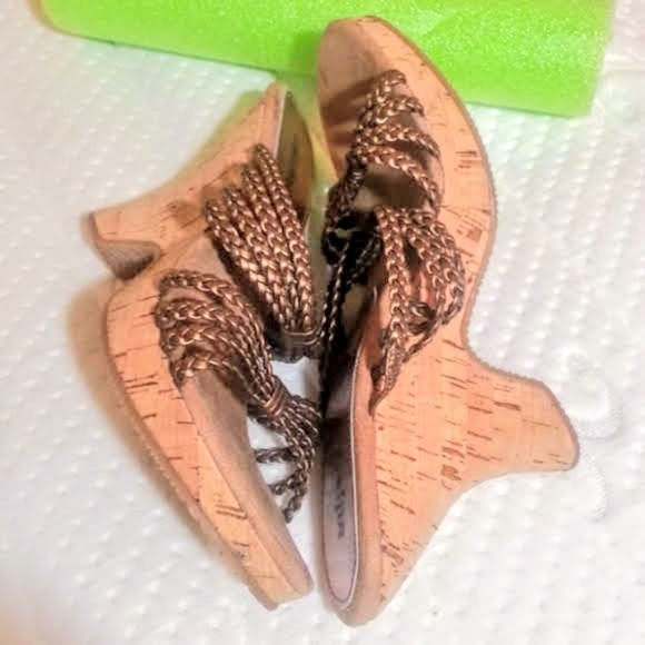 Unlisted braided bronze faux leather strap cork wedge sandals - Picture 7 of 7